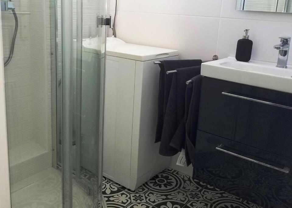 Appartement Le Sof Paradis Grand T2 Sur La Des Lecques