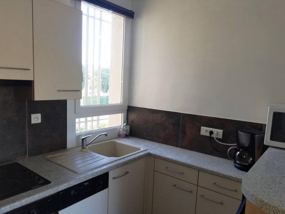 Le Sof Paradis Grand T2 Sur La Des Lecques Apartment Saint-Cyr-sur-Mer