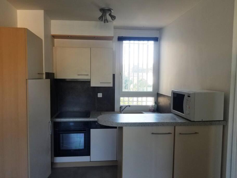 Le Sof Paradis Grand T2 Sur La Des Lecques Apartment *