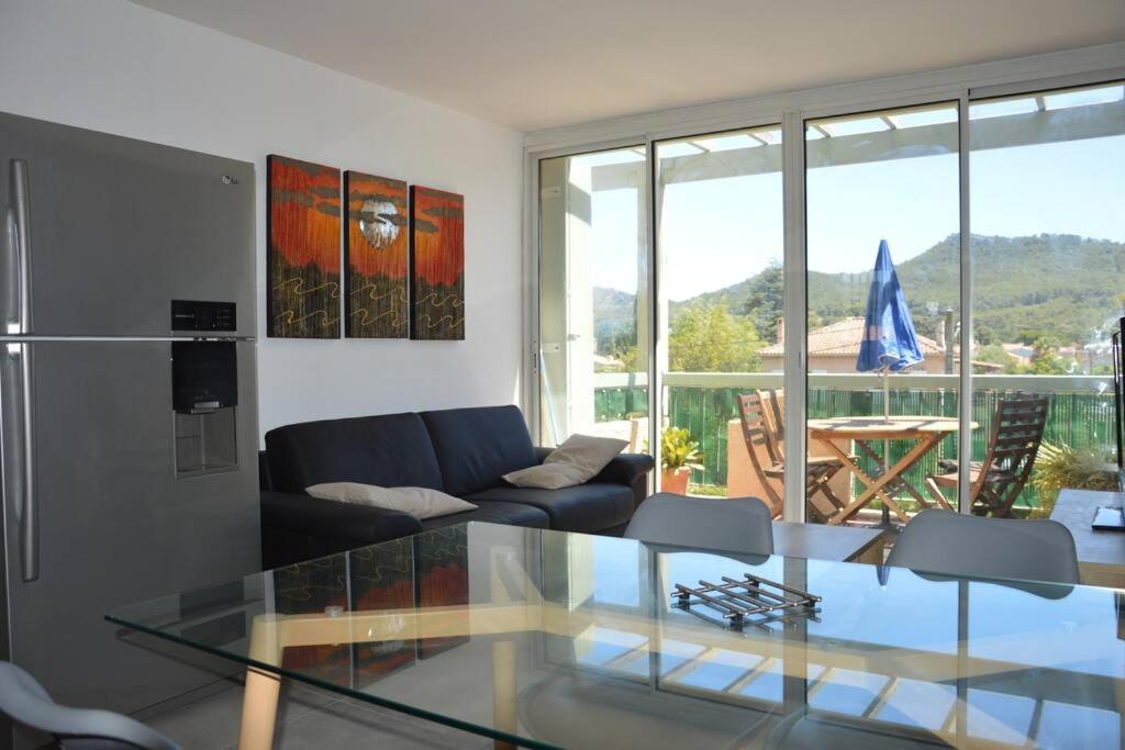 Le Sof Paradis Grand T2 Sur La Des Lecques Apartment *